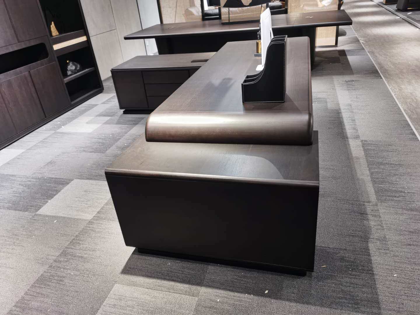 迪欧小店 时尚班台 办公桌